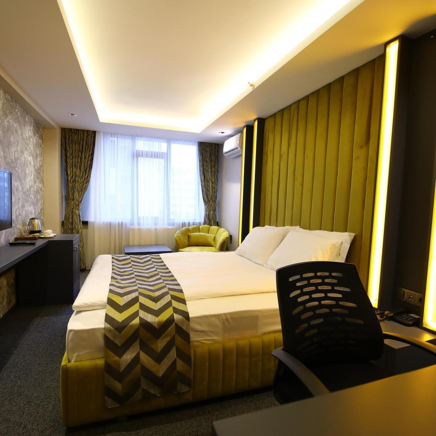 Hotel Grand Dora 3*